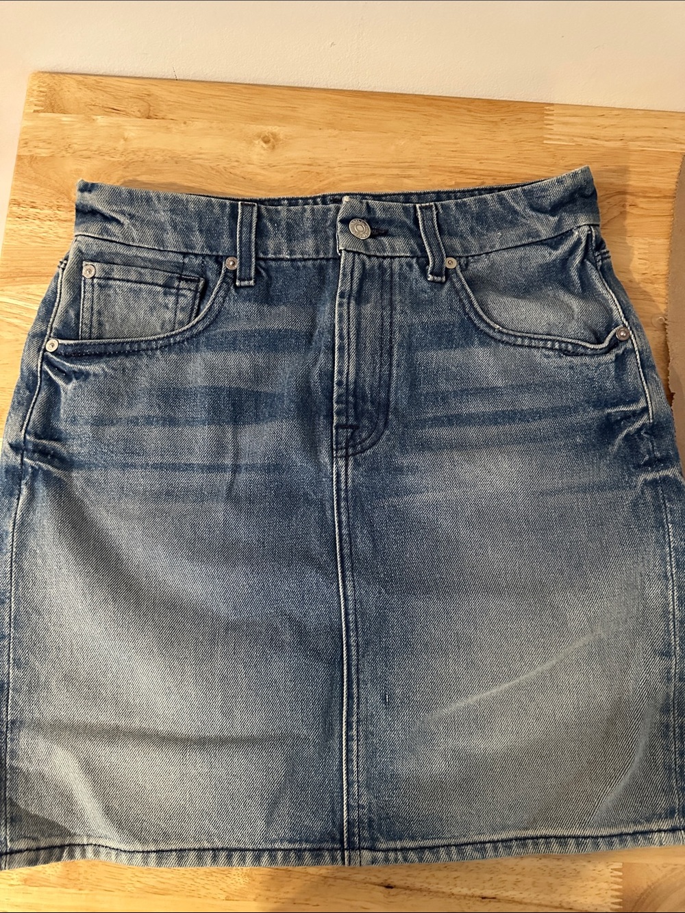 For All Mankind Rigid Vintage Denim Midi Pencil Skirt in Indigo Blue